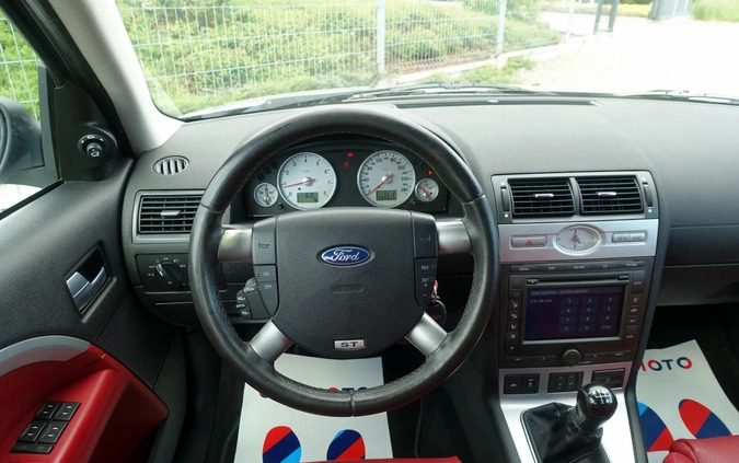 Ford Mondeo cena 14900 przebieg: 334000, rok produkcji 2004 z Ostrów Lubelski małe 326